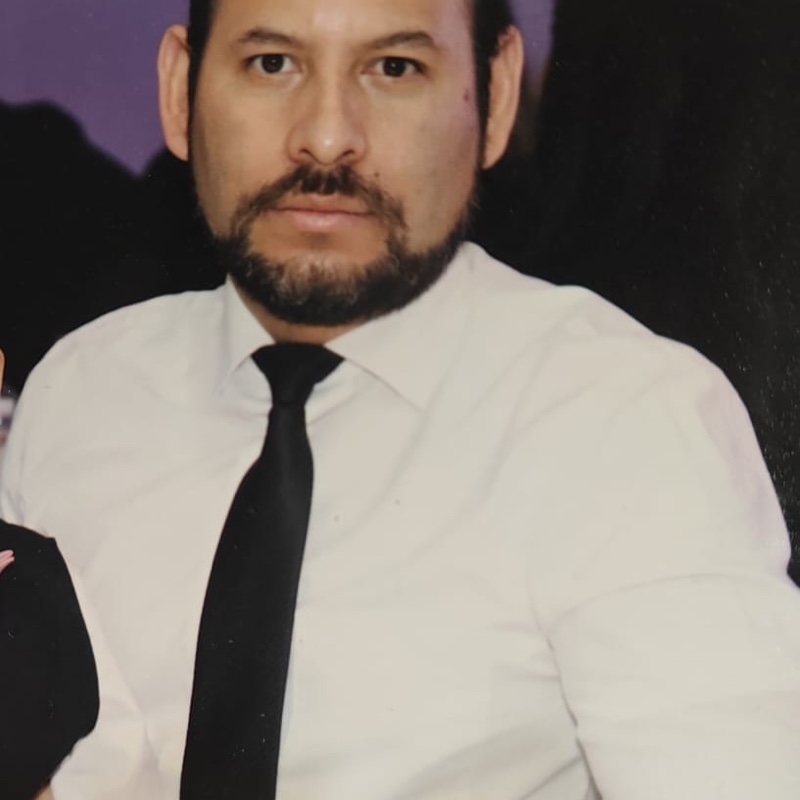 Dr. Víctor Eduardo Hernández del Villar, Ginecólogo-obstetra, Chihuahua, México